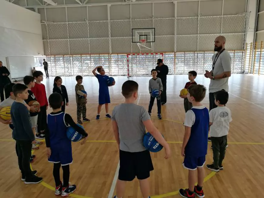 Cătălin Burlacu și-a deschis academia de baschet / FOTO&VIDEO