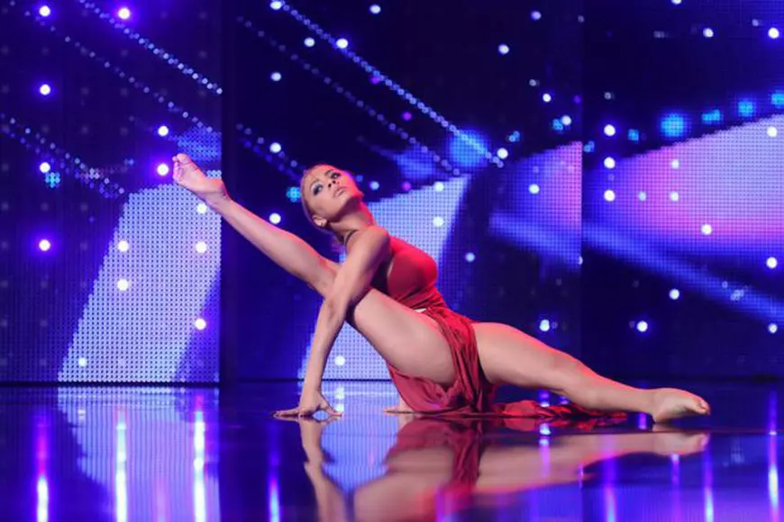 Al patrulea Golden Buzz al sezonului 8, la Românii au talent. Smiley și Pavel Bartoș au apăsat butonul auriu