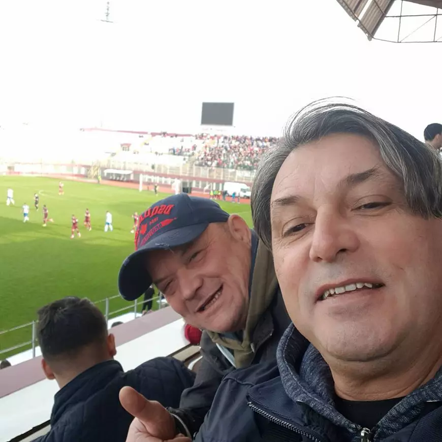 În urmă cu un an, Cornel Galeș plângea de sărea cămașa de pe el, iar acum e bine mersi. Cum se distrează la un an de la moartea Ilenei Ciuculete