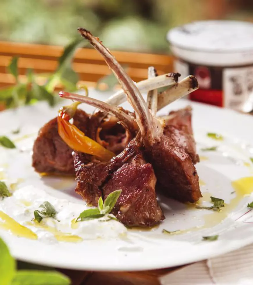 Cinci moduri în care poți prepara mielul de Paște. Rețete delicioase de la chef Nicolai Tand