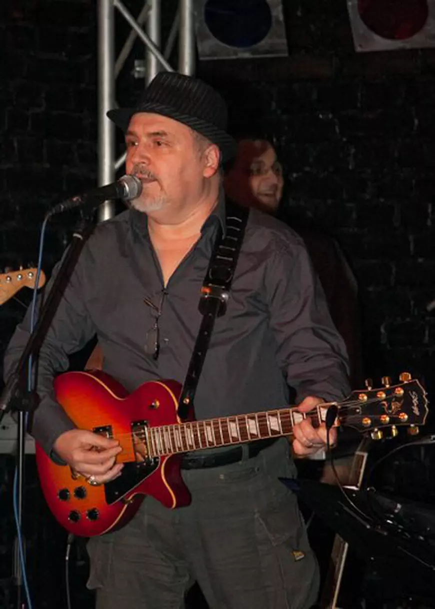 EXCLUSIV/ Actorul Eugen Cristea într-un nou rol, de bluesman! Va cânta cu formația Blue Spirit