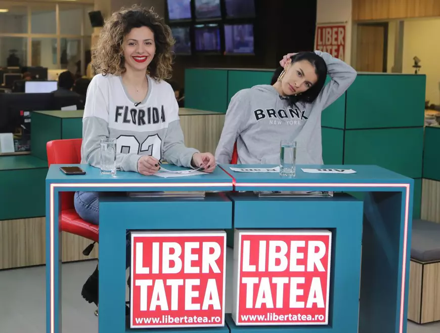 VIDEO EXCLUSIV/Fetele de la LikeOne au acceptat să răspundă la cele mai intime întrebări. Ruxy și Creața mai sincere ca niciodată la provocarea „Am/N-am”