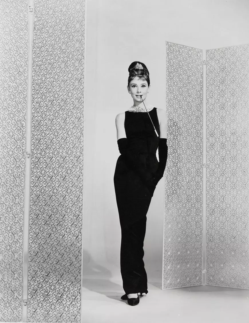 Povestea lui Hubert de Givenchy, creatorul unor rochii care au scris istorie