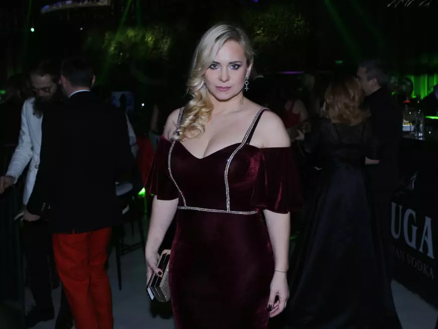 VIDEO EXCLUSIV/Paula Chirilă își numără prietenii pe degetele de la mână. „Facebook-ul crează iluzii și prietenii false”