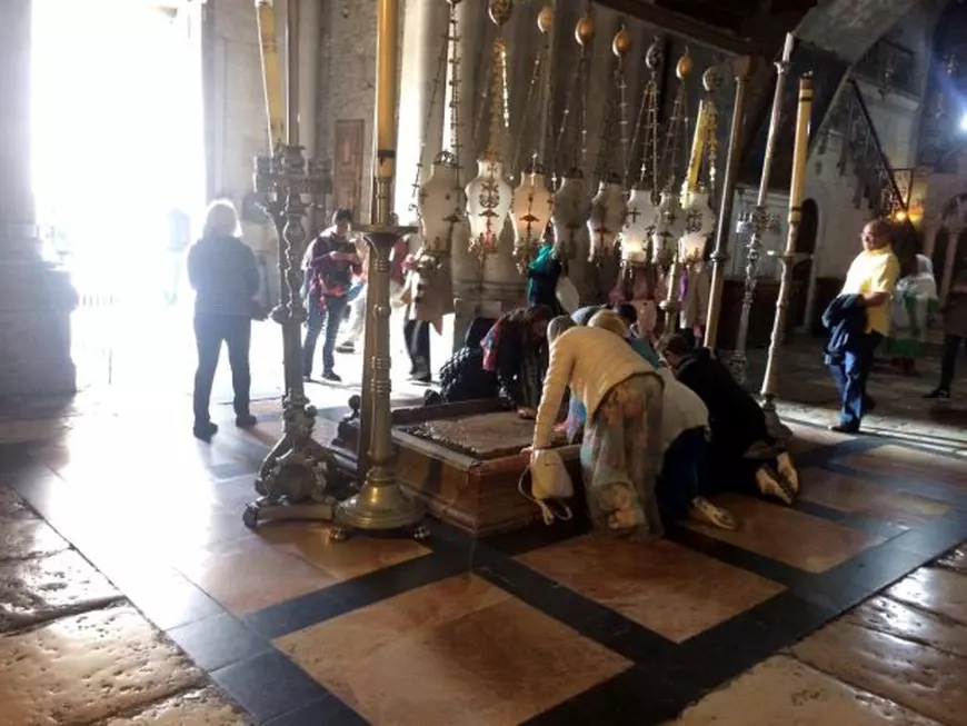 Ierusalim, răsfăț de simțuri și culori: de la Via Dolorosa, la negoț pe margine de drum și fabuloase delicii culinare | VIDEO