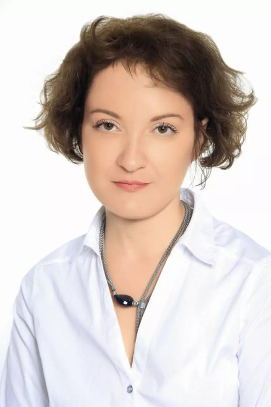 EXCLUSIV/ Daniela Nane a învățat machiajul de la un make-up artist celebru: “M-am dus și m-a machiat noaptea, la ea”