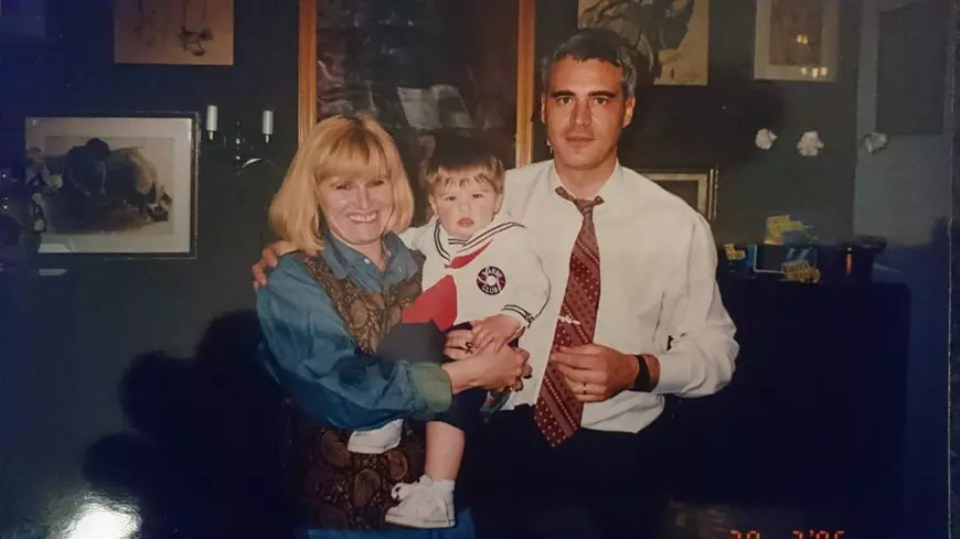 Cine i-a arătat Monicăi Tatoiu cum arată un prezervativ. "Eu nu am văzut în viața mea, nu știu cum e cu anticoncepționalele"