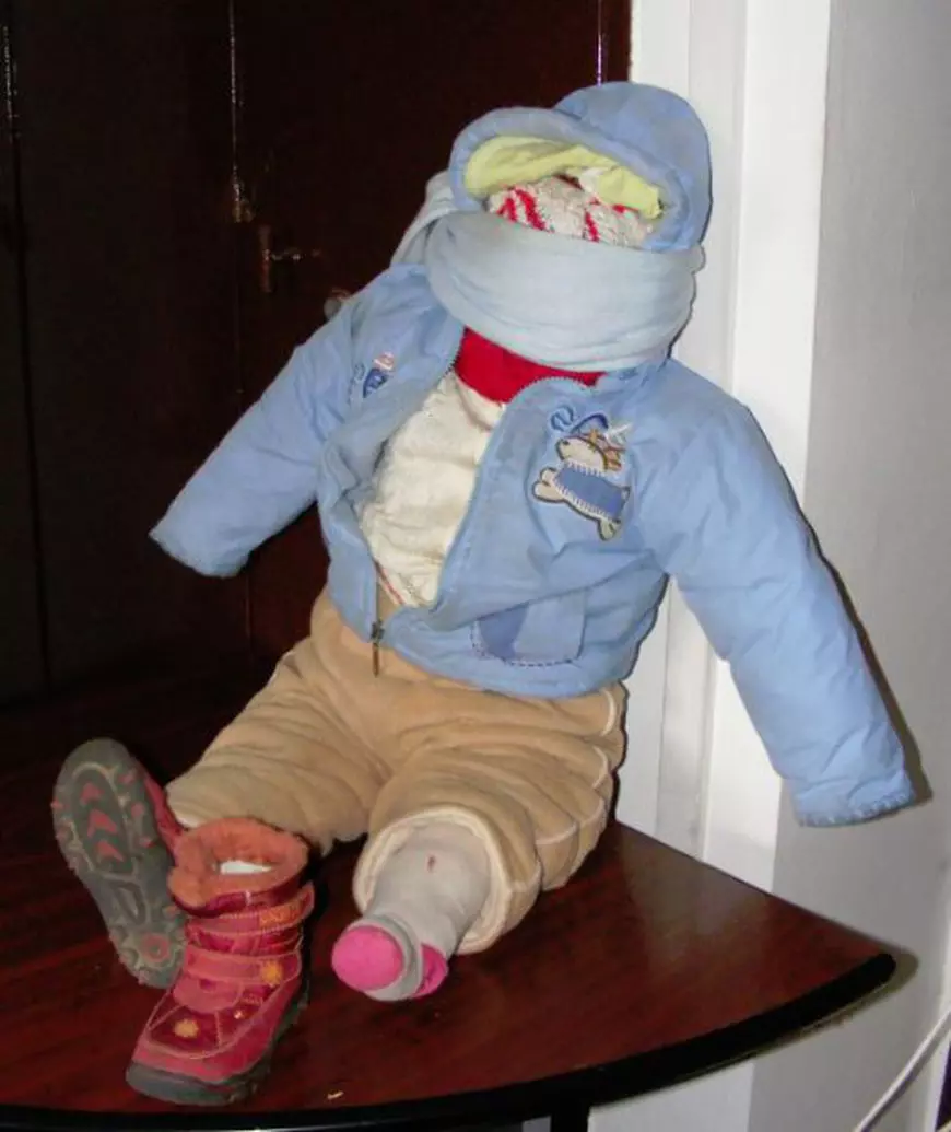 Cerșetorii de pe străzi și metoda “păpușa”