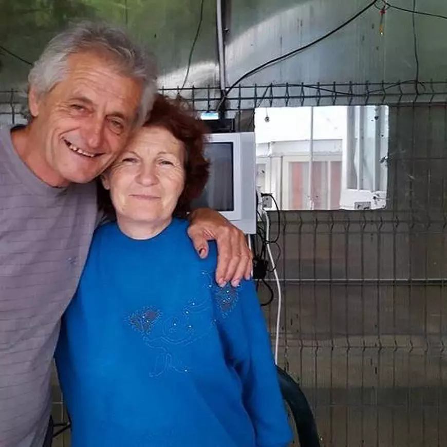 REPORTAJ/ Cei doi soți din Brăești care au ars de vii în accidentul de pe DN 10 erau învățători