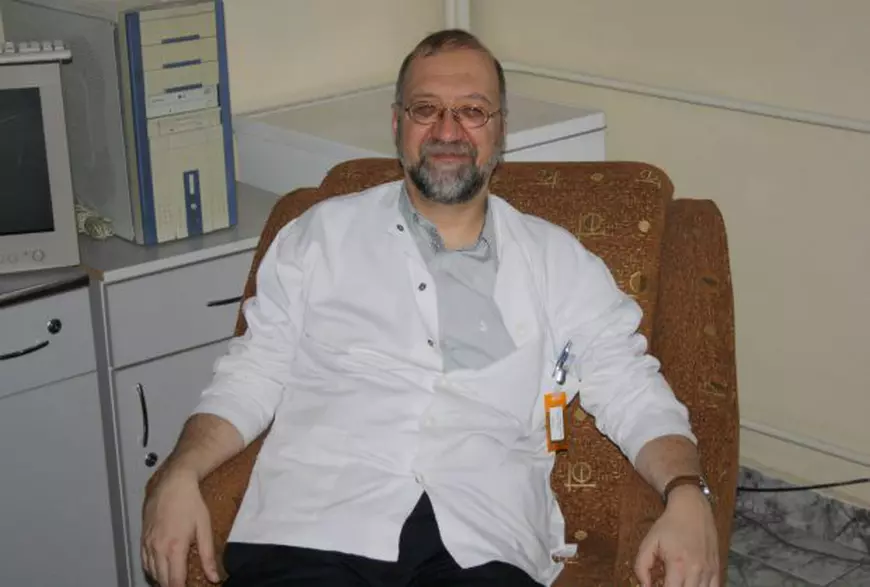 Soția lui Tudorel Toader vrea să devină șef de secție la Spitalul din Iași