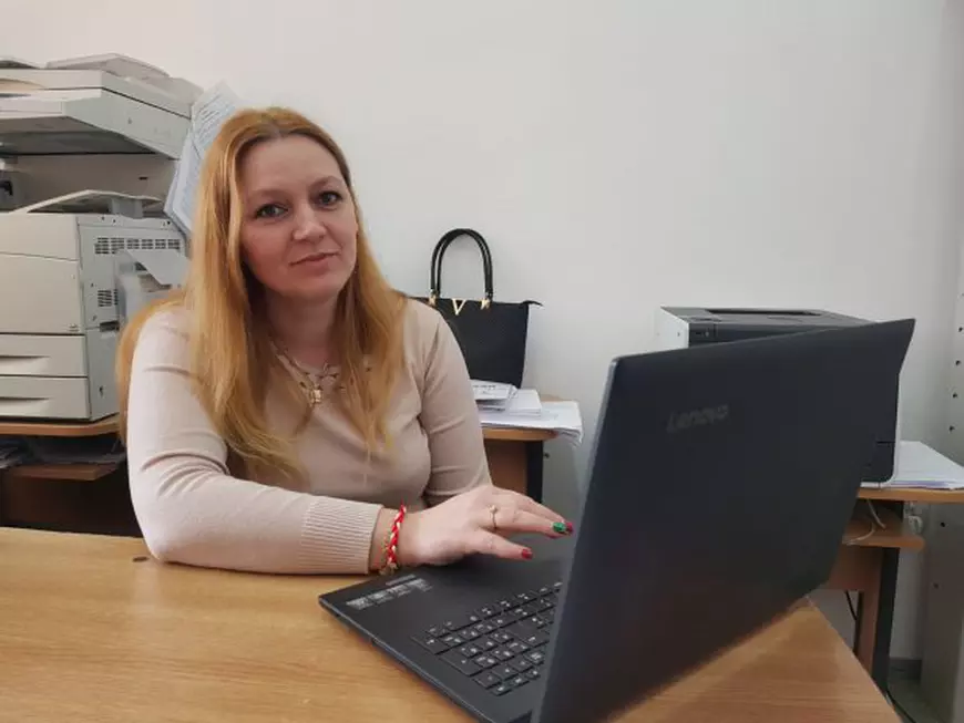 Peste 50 de copii din Vaslui merg 15 kilometri zilnic prin viscol și ger ca să ajungă la școală