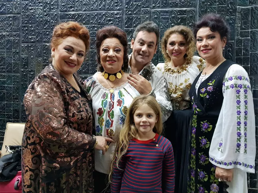 EXCLUSIV. ”Ciocârlia muzicii populare”, Maria Ciobanu, și-a încheiat definitiv cariera muzicală. ”Mama a ales să-i fie aproape soțului său, în America!”