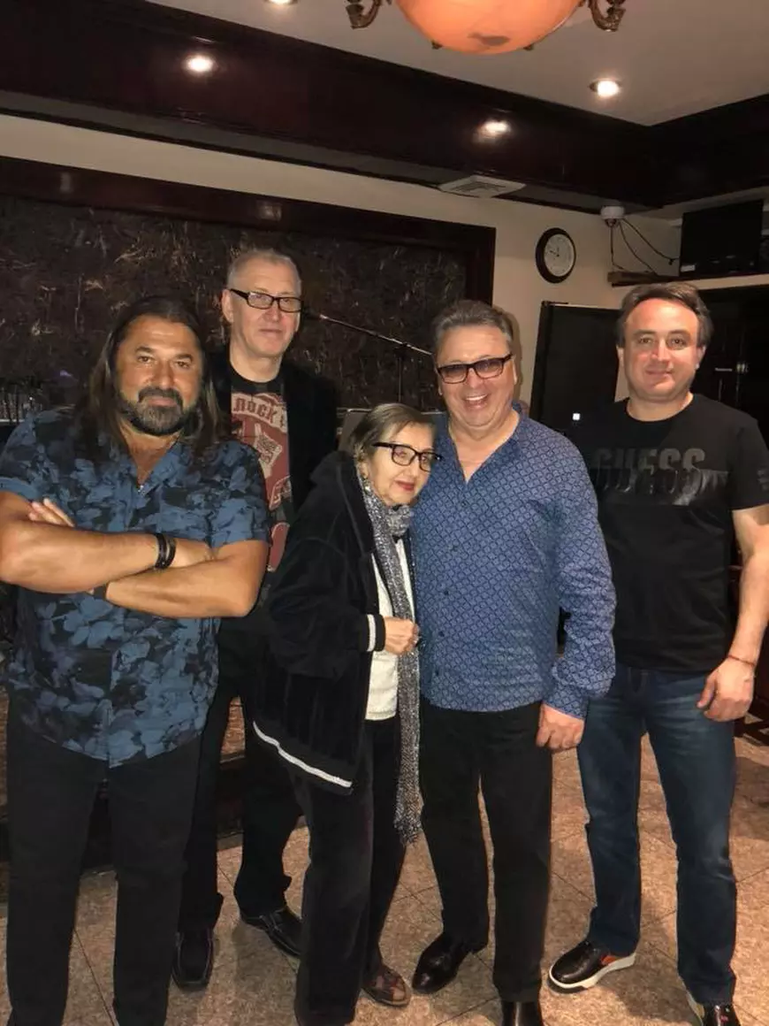 VIDEO EXCLUSIV. Gigi Marga, sărbătorită la New York. Legenda muzicii românești a urcat din nou pe scenă, la 89 ani!