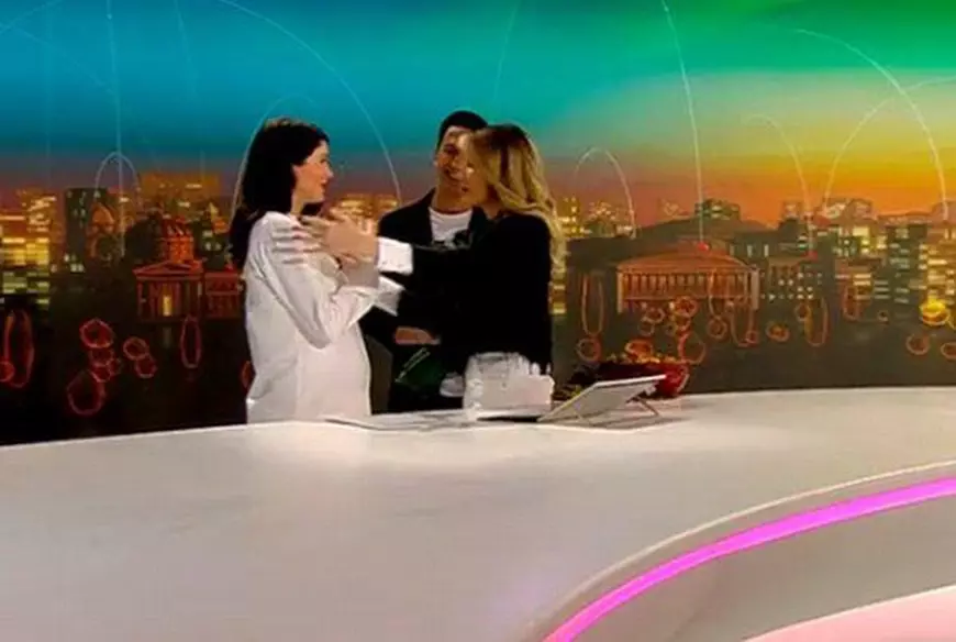 Primele imagini cu Anca Lungu însărcinată în 6 luni. Vedeta s-a retras de la pupitrul știrilor