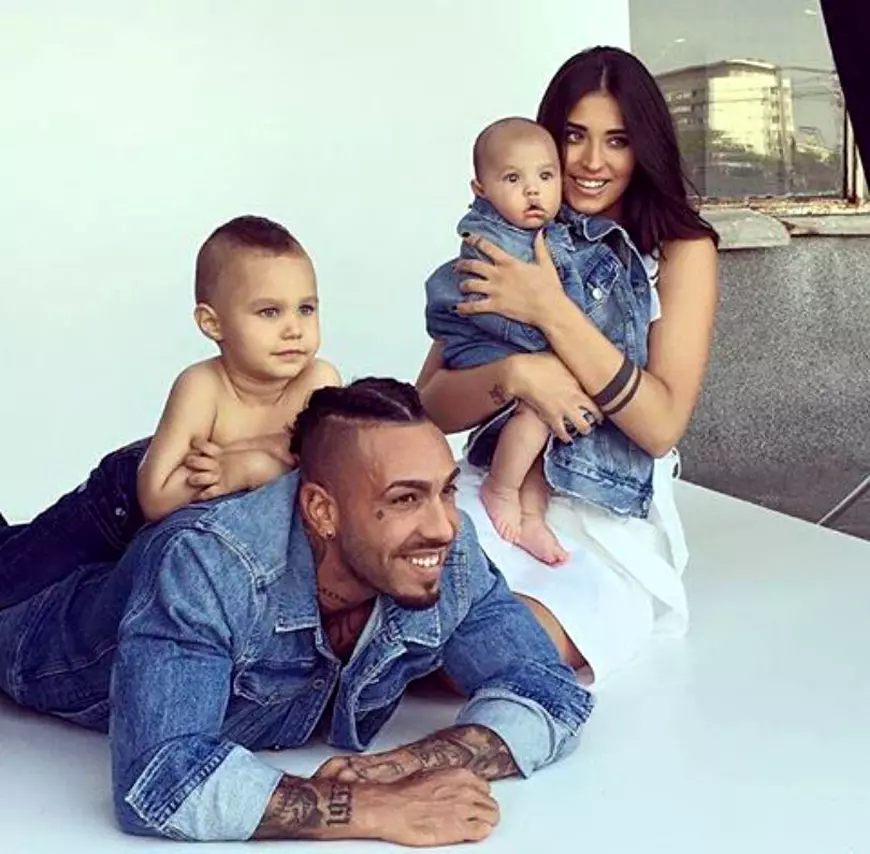 Victorie în instanță pentru Alex Velea. Copiii Antoniei vor purta același nume ca și el