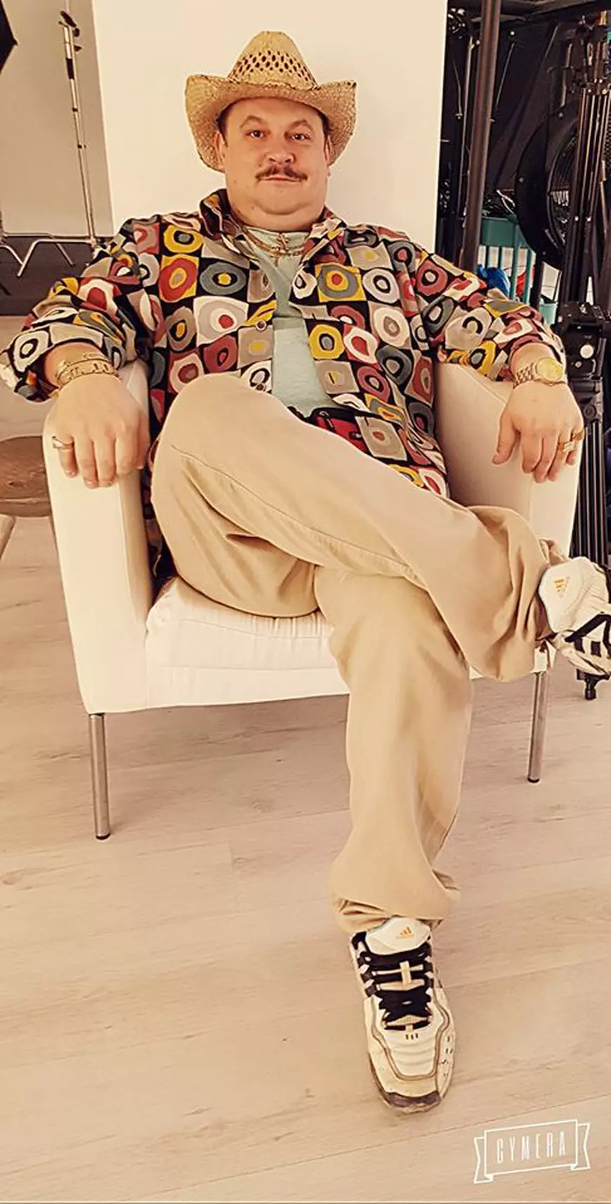 VIDEO EXCLUSIV. Mihai Bobonete a schimbat tradiția de Sărbători. „A venit nașul la mine deși trebuia să mă duc eu la el”