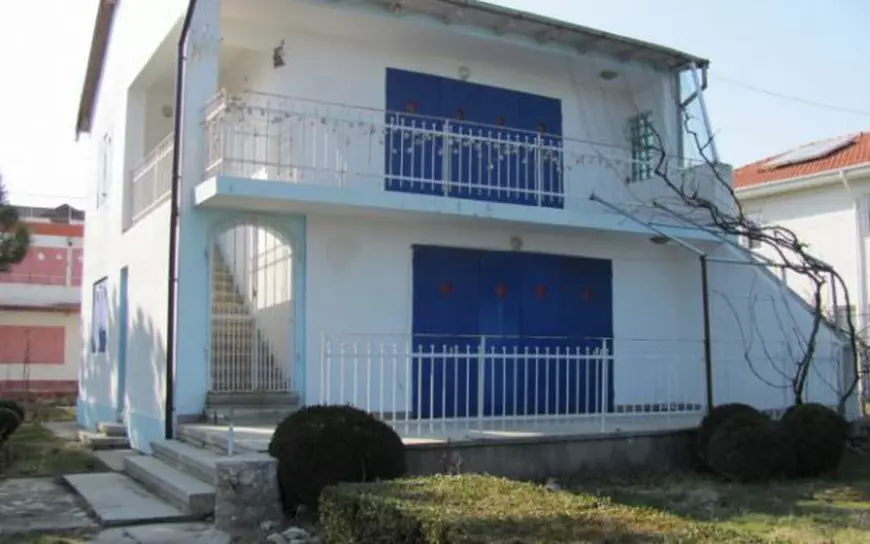 VIDEO/“Umbra” Stelei Popescu de la 2 Mai. Cum arată vila de vacanţă a fostei actriţe