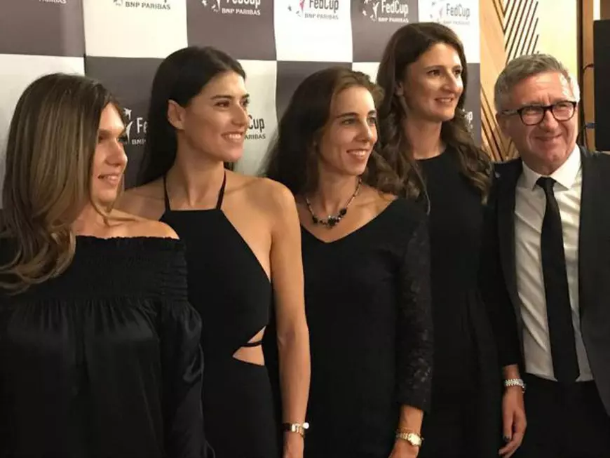 Fetele din echipa de Fed Cup a României, superelegante la dineul de dinaintea meciului cu Elveția