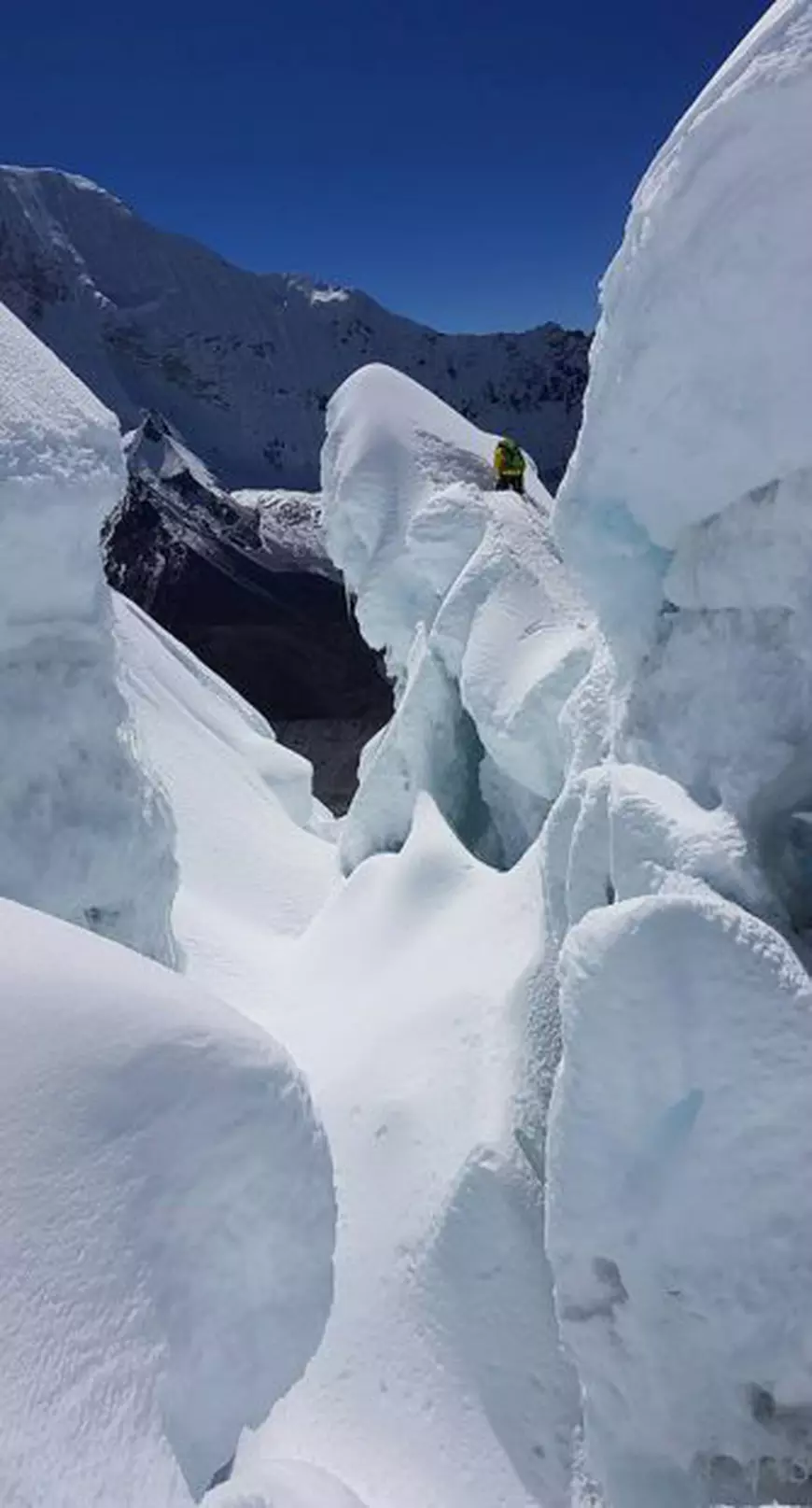 Ticu Lăcătușu pregătește primul Muzeu al Muntelui: ”Ciobanii români făceau alpinism cu 200 de ani în urmă”