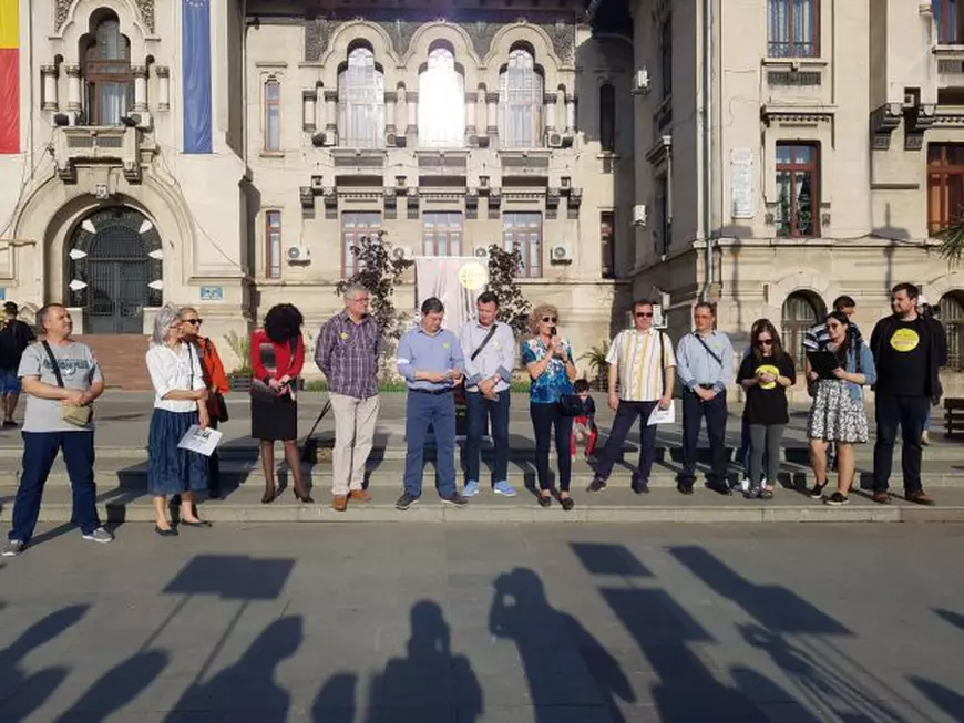 Protest la Craiova față de construirea unui depozit de deșeuri nucleare la Kozlodui/FOTO