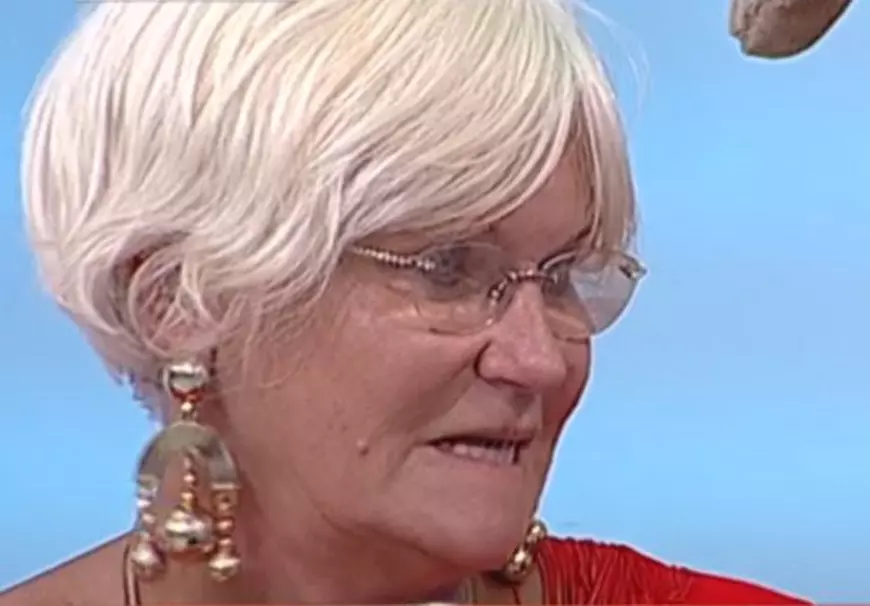 Monica Tatoiu a băgat în oală un miel cu tot cu blană