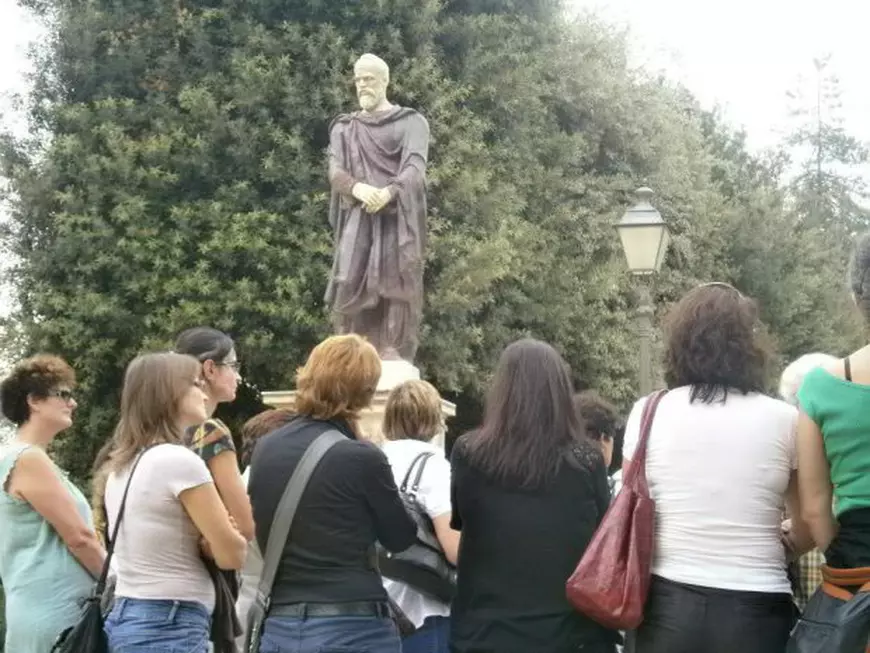 CENTENAR. O replică a statuii ”dacul gânditor”, realizată la Florența, va fi amplasată în centrul Capitalei