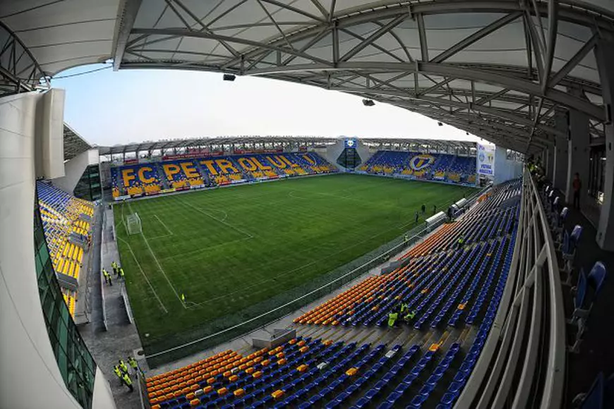 Stadionul Ilie Oană, vandalizat peste noapte! Reacția clubului Petrolul Ploiești | FOTO