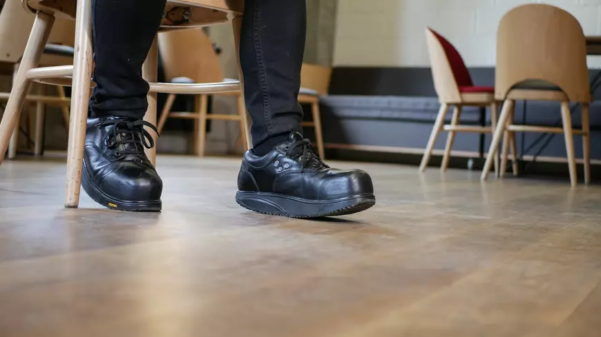 INTERVIU | Stelarc, artistul cu o ureche implantată în braţ: ,,În viitorul apropiat, am putea trăi fără puls" - VIDEO