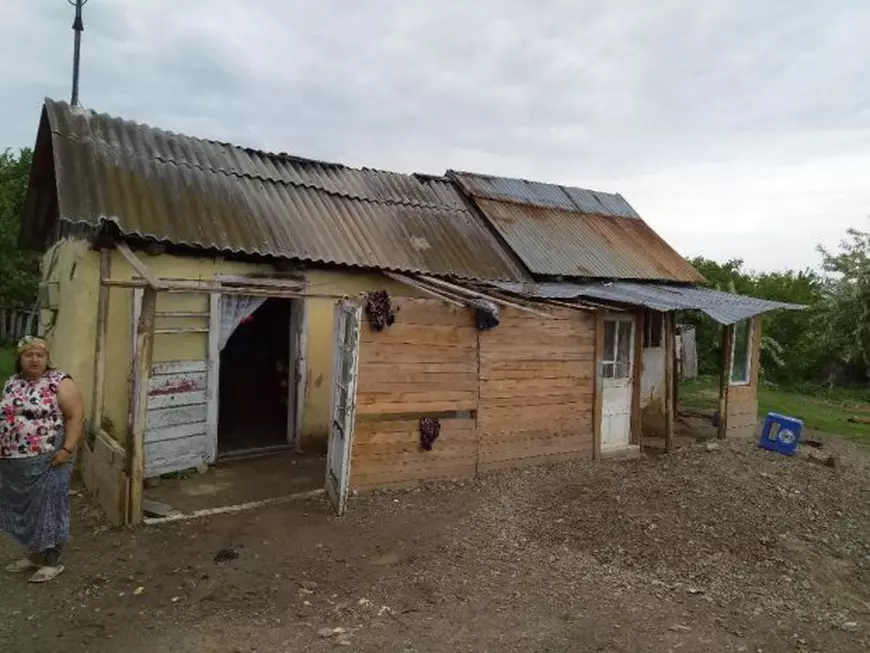 GALERIE FOTO/Povestea unui altfel de sat. Giulia de Dolhasca, locul unde romii ursari trăiesc ca acum 100 de ani