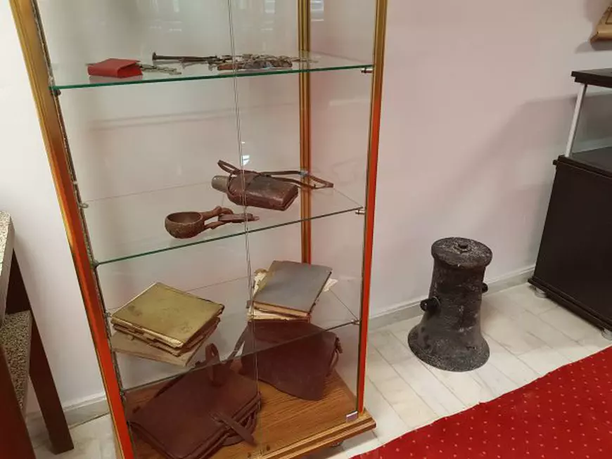 CENTENAR/ Trei geologi români au participat la negocierea hotarelor României Mari