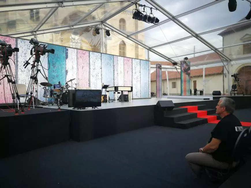 Gala Uniter 2018 se ține într-un pavilion transparent, amplasat în inima cetății Alba