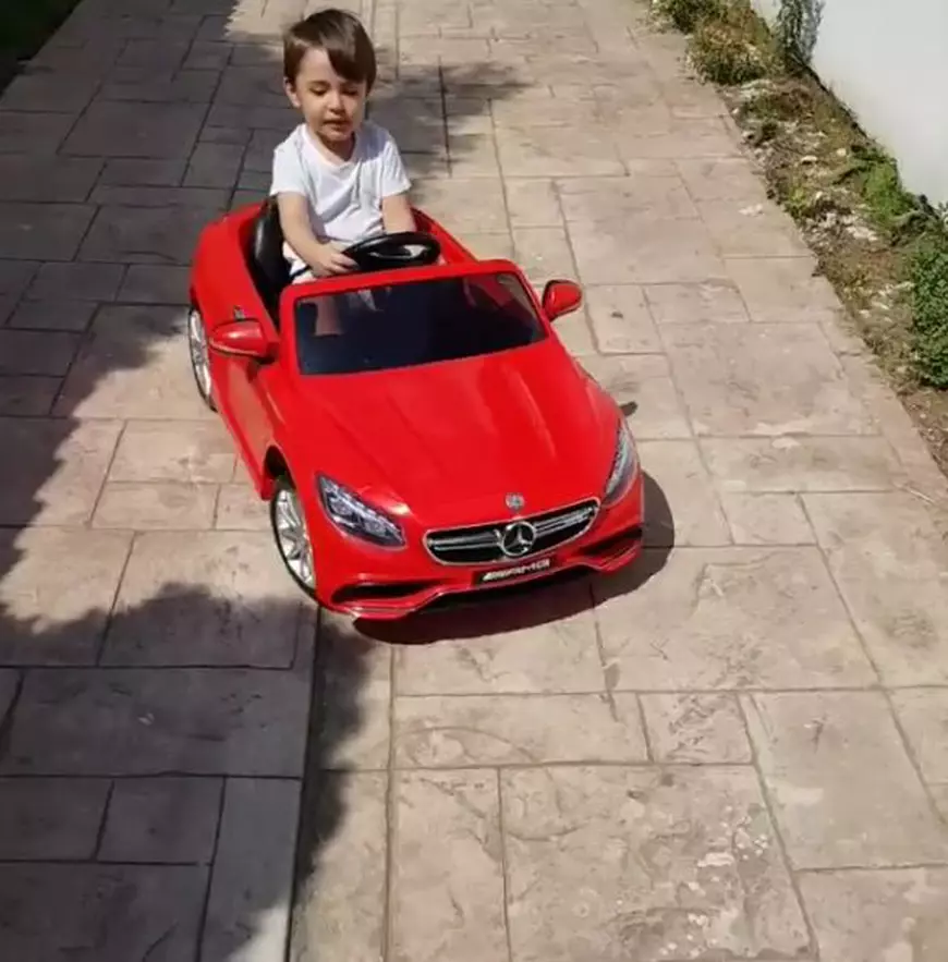 Ce cadou i-a luat Cristi Mitrea băiețelului său și al Andreei Mantea. "M-am emoționat" | VIDEO