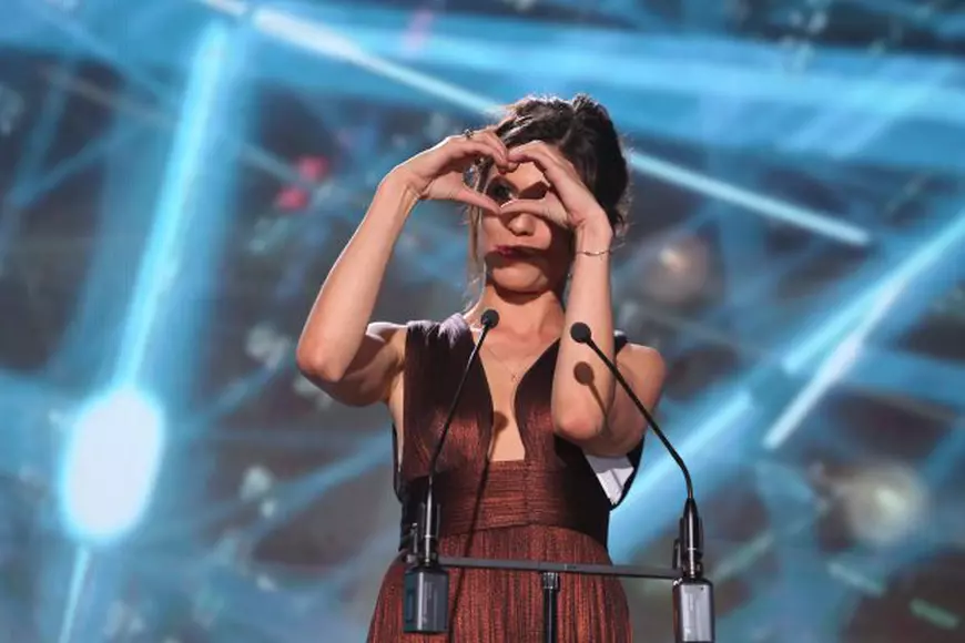 Actriţa Ana Ularu a întors toate privirile la Premiile UNITER