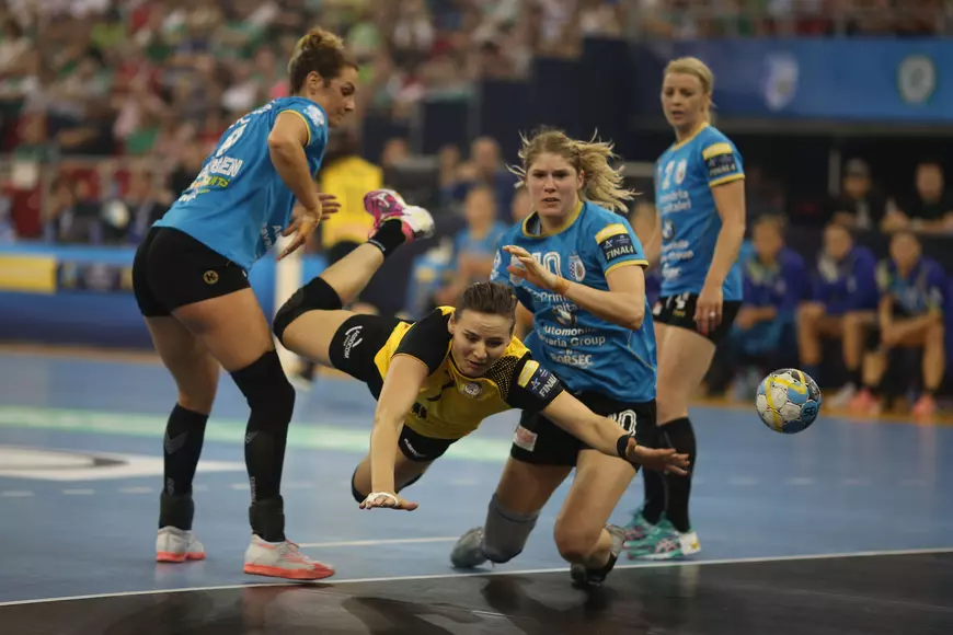 CSM București - Rostov, finala pentru bronzul Final 4 Liga Campionilor 2018 la handbal feminin. ”Tigroaicele”, locul 3. Premiu de consolare. Cristina Neagu, frustrată