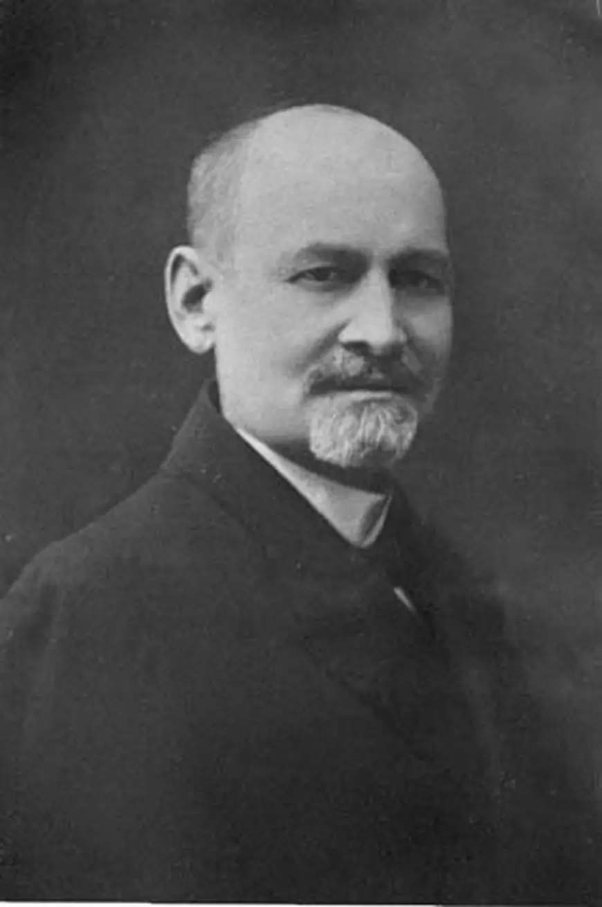 CENTENAR/ Trei geologi români au participat la negocierea hotarelor României Mari