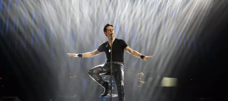 EXCLUSIV/ Ștefan Bănică jr va cânta pentru prima oară peste Ocean. L-a convins onorariul de 20.000 de dolari