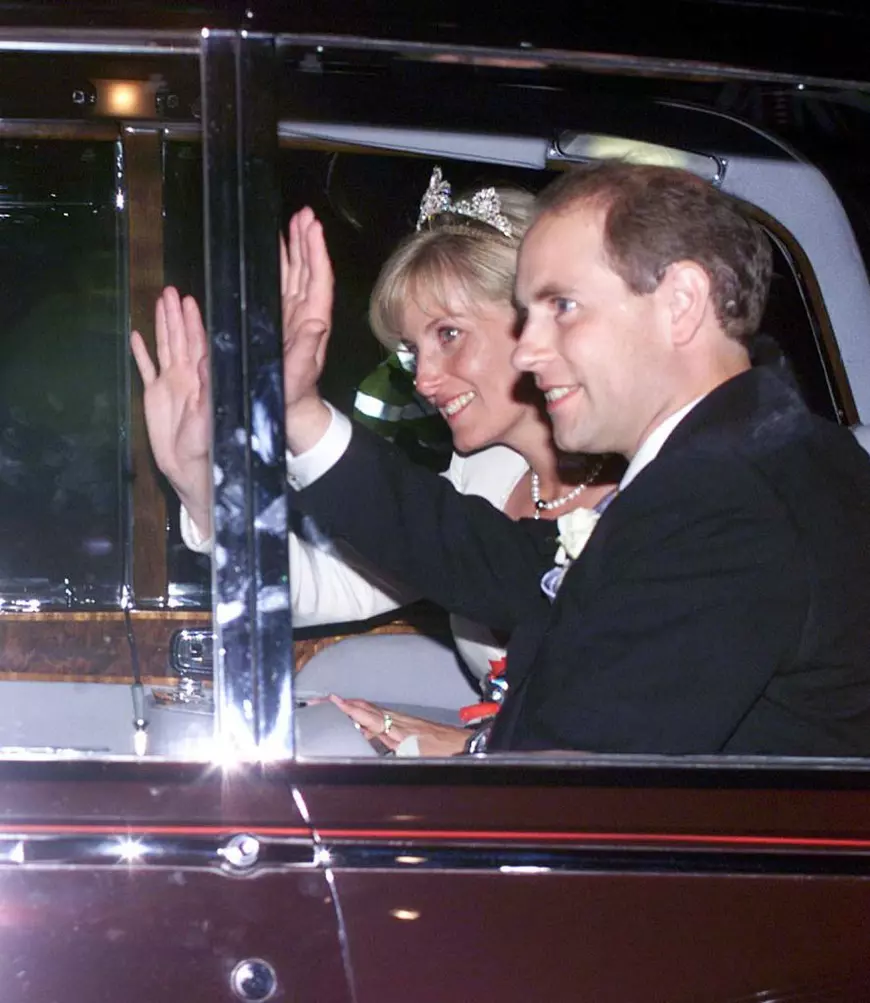 Unde și-au petrecut membrii familiei regale britanice lunile de miere