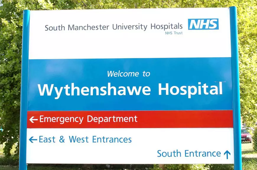 O tânără care prezenta simptomele unei răceli a ajuns în comă