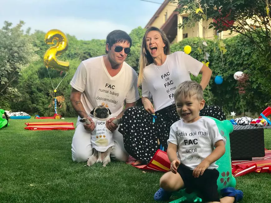 Adela Popescu, detalii despre cea de-a doua sarcină. Când a dat vestea familiei