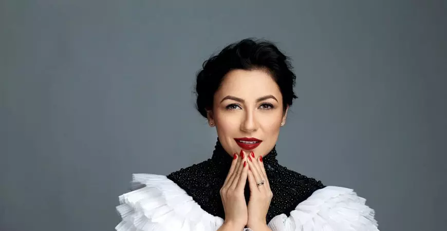 Ce note au luat artistele din România la BAC. Unele au trecut cu brio de examenul maturității, altele au dat-o în bară