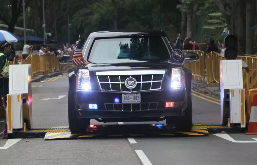 Limuzina cu care Donald Trump a ajuns pe insula Sentosa (FOTO: EPA)