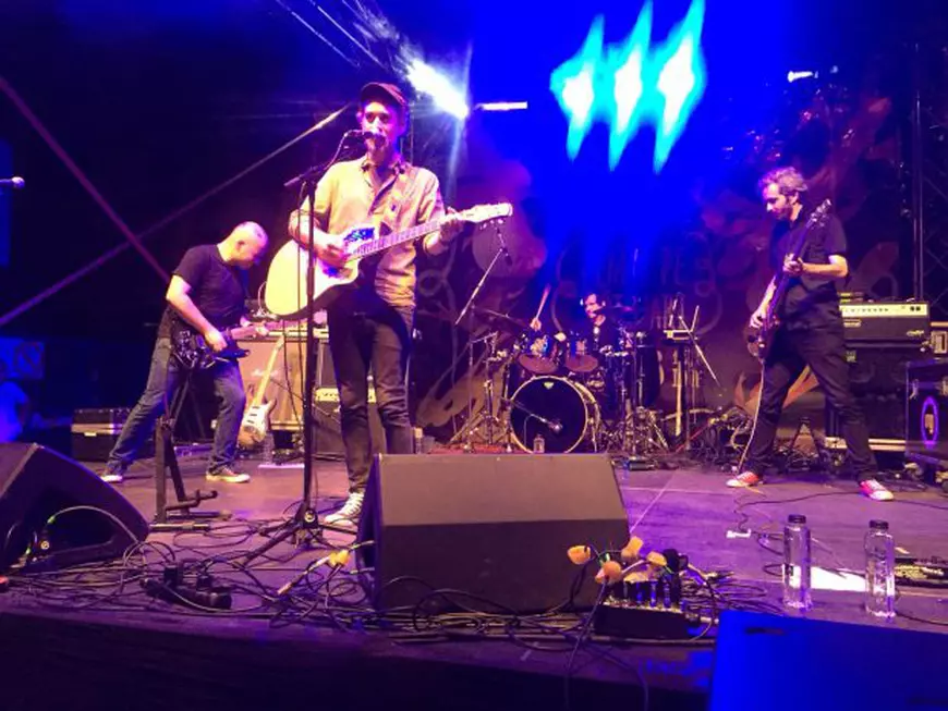 Femei pe Mătăsari sau drumul de la ”strada prostituției” la un loc al prieteniei. Experiențe inedite prin curțile oamenilor