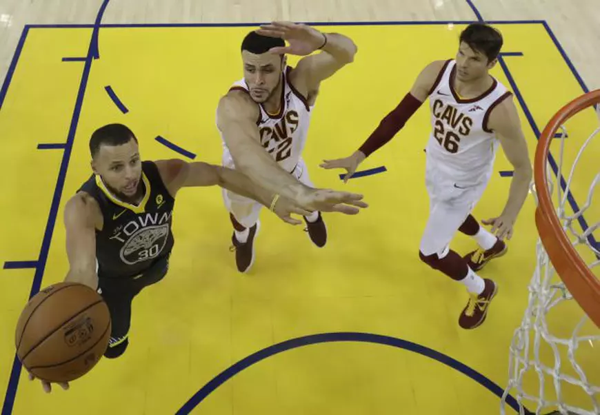 Finala NBA 2018. Golden State Warriors - Cleveland Cavaliers 4-0. Campioni fără emoții / VIDEO