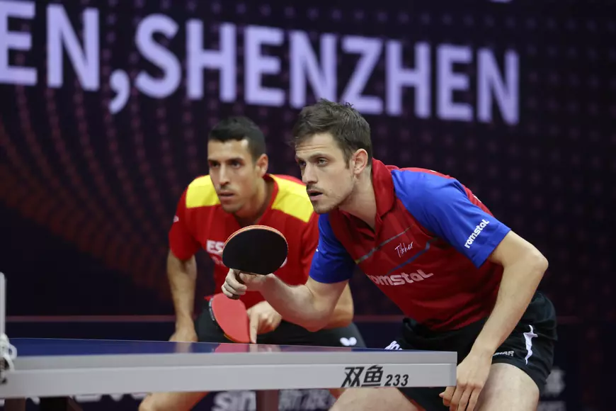 Ovidiu Ionescu, senzație la Openul Chinei de tenis de masă. Jucătorul român a cucerit medalia de argint la dublu masculin / VIDEO