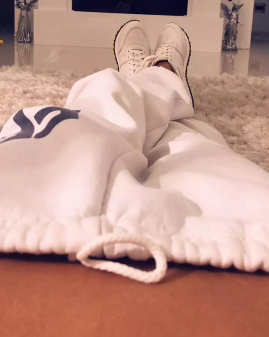 La ce meditează Oana Zăvoranu când stă acasă. "Dar nu cade niciodată, că eu trebuie să mor de bătrânețe"