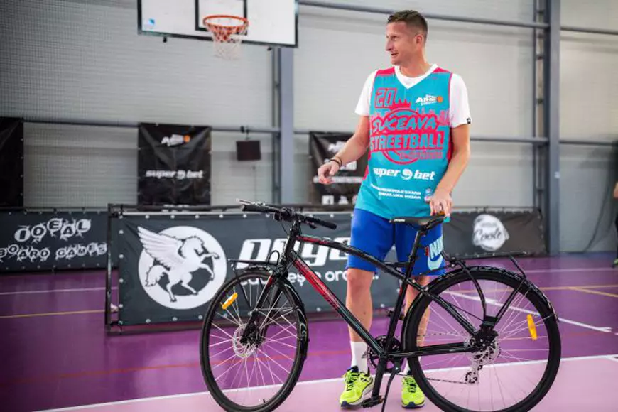 Fostul fotbalist Dorin Goian s-a apucat de baschet / GALERIE FOTO