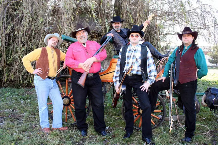 EXCLUSIV/ Omagiul fiicei pentru tatăl renegat. Fata lui Micolov își va numi copilul Ilie