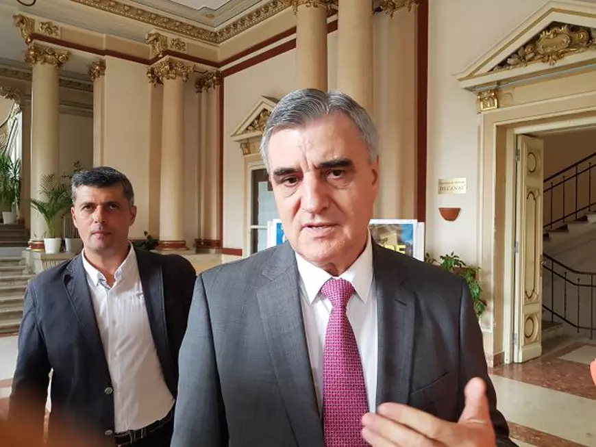 Rectorul UMF Ioanel Sinescu