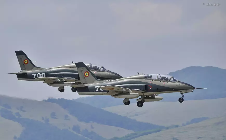 OPINIE / Doliu de Ziua Forțelor Aeriene Române. MIG-urile 21 și avioanele IAR 99 Șoim, consemnate la sol