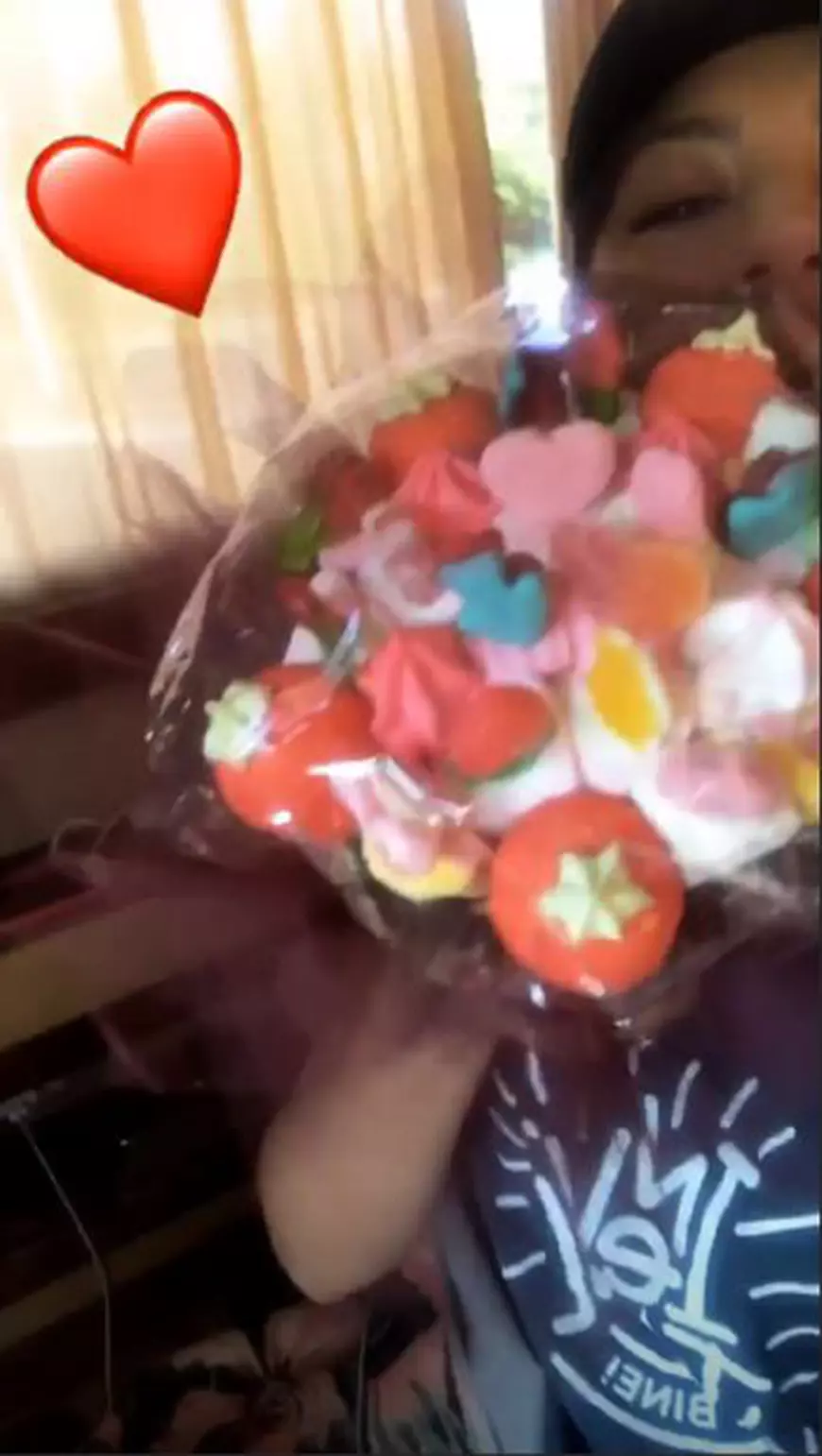 Cadoul special primit de Andra de la unul dintre fani. Artista nu se aștepta la asta